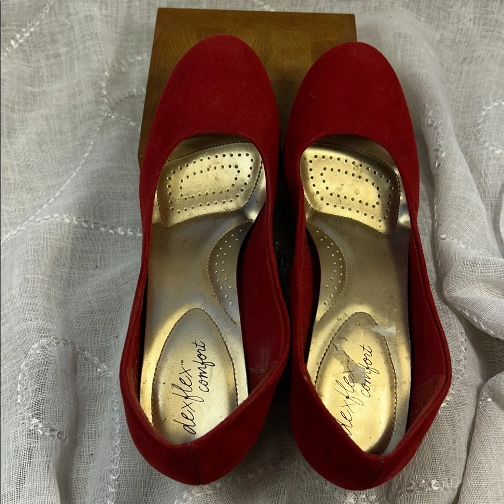 DexFlex Comfort great red hue wedges
